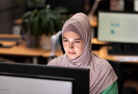 Opportunity to study for The deprived Girls in Afghanistan: Begum